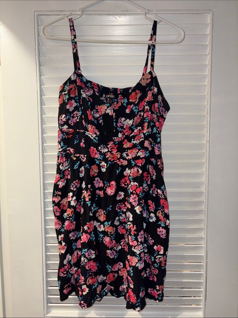 Trendy Express Black Floral Print Dress🔥